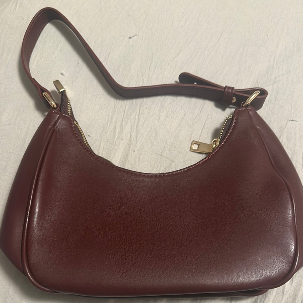 Chic Brown Leather Shoulder Bag with Crescent Shape